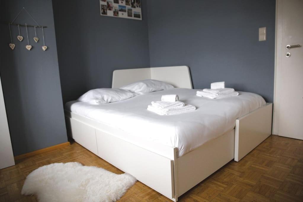 Cozy 3 Bedroom House With 11 Kw Electric Car Charger Hesperange Kültér fotó